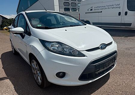 Ford Fiesta Champions Edition TOP/SCHECKHEFT/TÜV