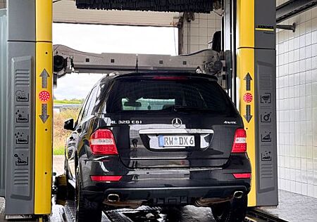 Mercedes-Benz ML 320 CDI 4MATIC -