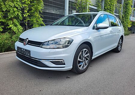 VW Golf Volkswagen VII.2.0.TDI. SOUND. NAVI. PDC. AHK.Mod-2018
