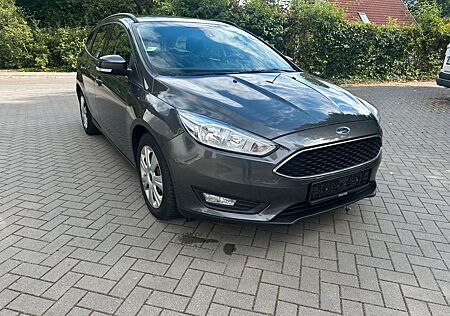 Ford Focus Turnier Trend / Tüv Neu / Euro 6