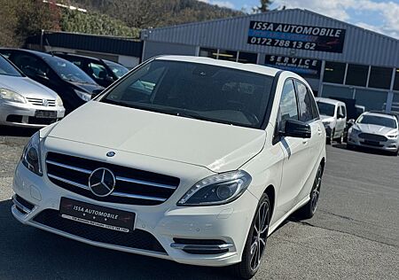 Mercedes-Benz B 180 CDI/Euro5/1.Hand/Xenon/LED/18Zoll/T.Leder/