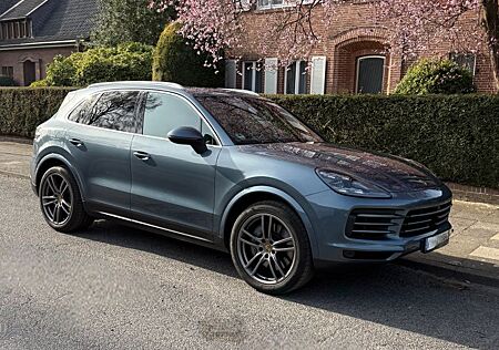 Porsche Cayenne S SportChrono Approved VOLL Pano Softcl