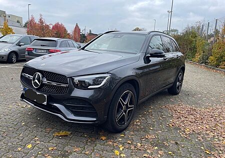 Mercedes-Benz GLC 300 d 4MATIC Autom. -NİGHT /PANO/STOP&GO/AST