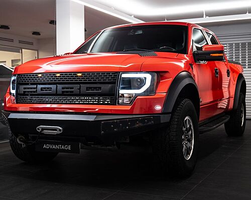 Ford F-150 Raptor 6.2 SVT