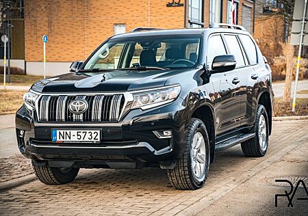 Toyota Land Cruiser Basis