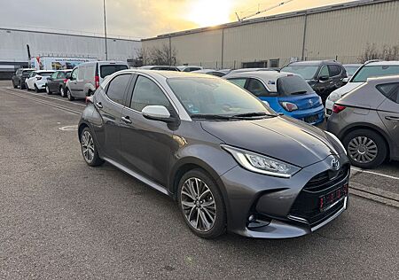 Toyota Yaris Hybrid Elegant,Leder,Klimatr.Sitzhei,19TKM