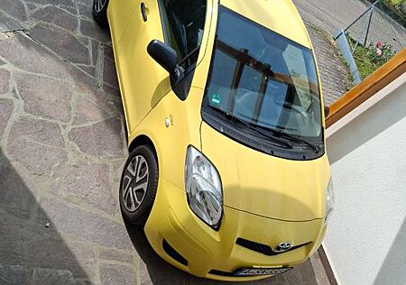 Toyota Yaris 1,33-l-Dual-VVT-i Executive Executive