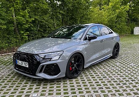 Audi RS3 Limousine - Nardograu - KW V3 -