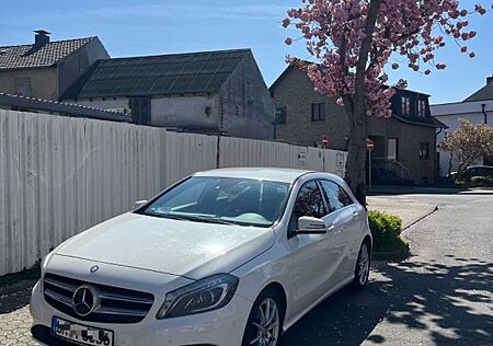Mercedes-Benz A 200 CDI -