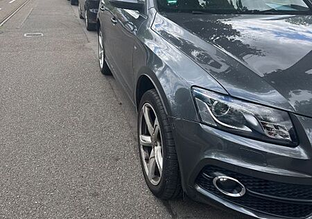 Audi Q5 2.0 TFSI S tronic quattro -