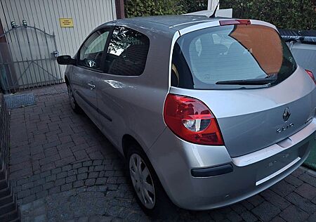 Renault Clio 1.2 16 v