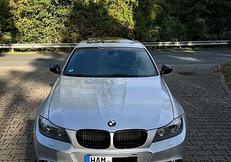 BMW 320d LCI M-Paket | Top Ausstattung