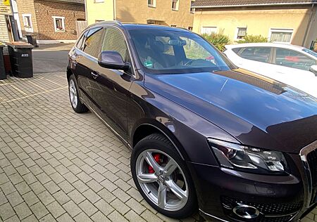 Audi Q5 3.0 TDI S tronic quattro -