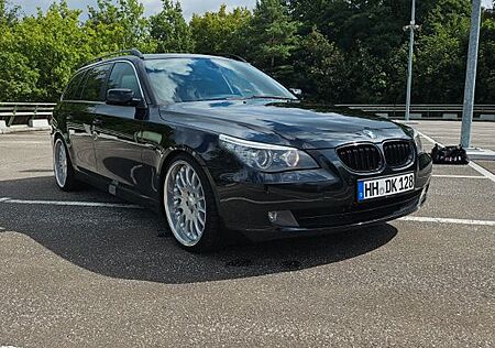 BMW 530d E61 / GUTE AUSSTATTUNG / 20 ZOLL