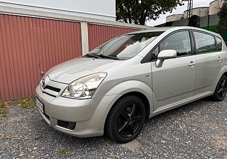 Toyota Corolla Verso 1.8 - 1te Hand nach Jahresfahrzeug