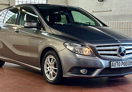 Mercedes-Benz B 180 / Tüv Neu/ Service Neu/