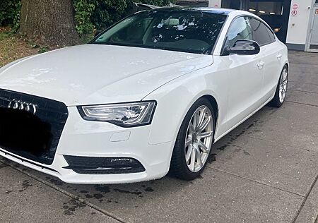 Audi A5 2.0 TDI NUR ANRUFEN!!!!!!!!!!!! KEINE NACHRI!