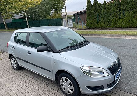 Skoda Fabia 1.2 Scheckheft 1.Hand TÜV 06/2027