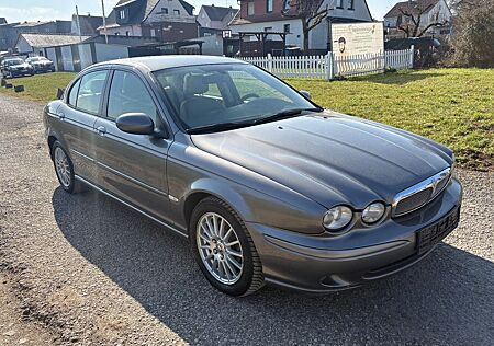 Jaguar X-Type 2.0d Leder PDC ALU SITZHEIZUNG