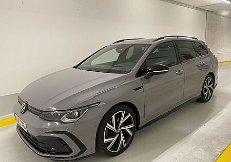 VW Golf Volkswagen Variant, R-Line 2.0 TDI DSG, PANO, SHZ, LED, 18"