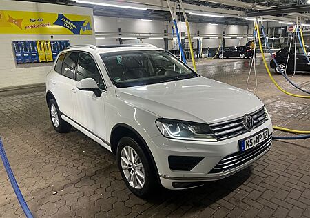 VW Touareg Volkswagen 3.0 V6 TDI -Facelift-SCR- Tiptr.- Luft.-