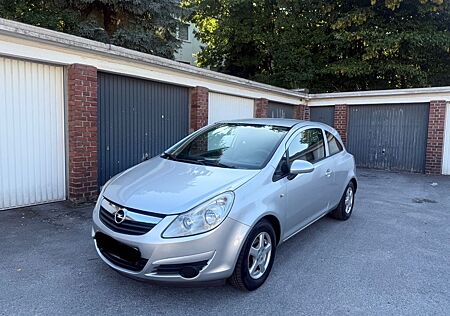 Opel Corsa D Edition TÜV NEU*PARKHILFE