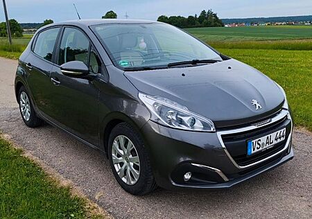Peugeot 208 PureTech 82 FLATRATE