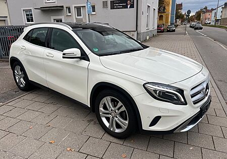 Mercedes-Benz GLA 200 GLA -Klasse .Deutsches Fzg.Panora