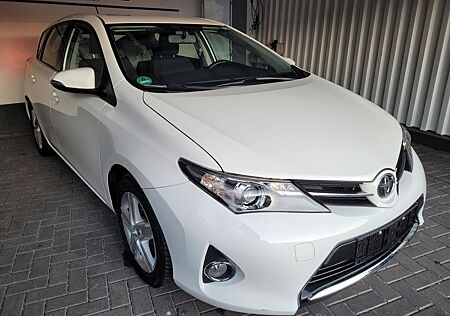 Toyota Auris Comfort*1.BESITZ*SCHECKHEFT*KAMERA*TOP ZUS