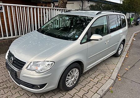 VW Touran Volkswagen 1.4 TSI United *7-Sitzer*