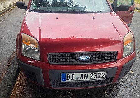Ford Fusion 1,25 Ambiente Ambiente