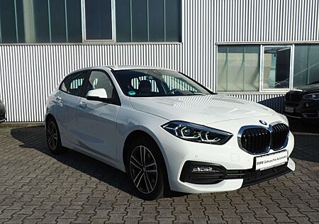 BMW 118 i Aut. Advantage*LED*PDC*LiveProf*17 Alu*Wir