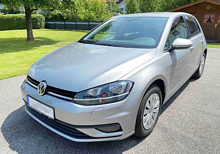 VW Golf Volkswagen 7 Trendline 1,0 TSI, 110 PS, Klima
