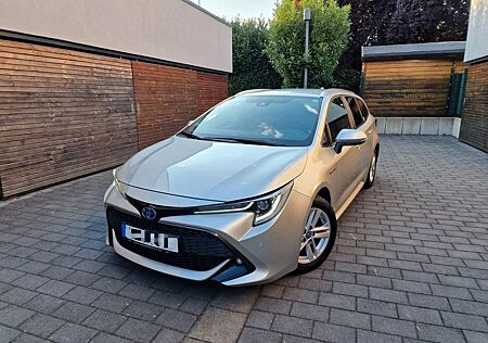Toyota Corolla 1,8 Hybrid Team Deutschl Touring Spo...