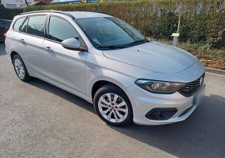 Fiat Tipo 1.6 MultiJet LOUNGE DCT LOUNGE