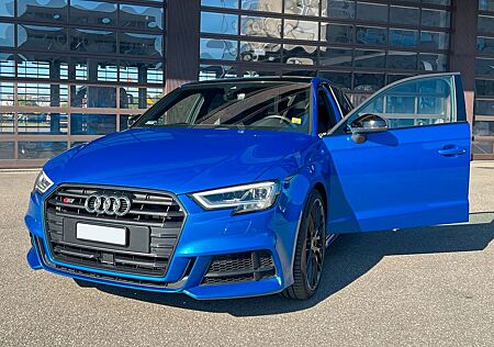 Audi S3 TFSI S tronic quattro Sportback