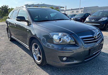 Toyota Avensis Kombi 2.0 Sol*Klimaaut.*AHK*