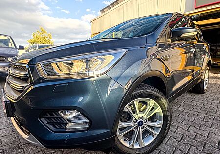 Ford Kuga Titanium/4x4/LED/STHZG/LEDER/1. HAND/