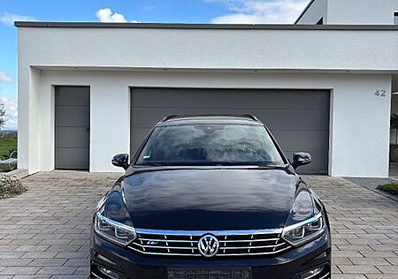 VW Passat Variant gebraucht kaufen VW Passat Variant Volkswagen RLine 2.0 TDI SCR 140kW DSG