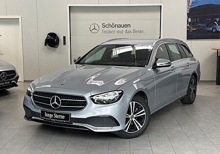 Mercedes-Benz E 220 d T MBUX+LED+KMAERA+SPUR+CARPLAY+EASYPACK