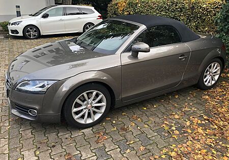 Audi TT Roadster 1.8 TFSI S tronic - Allwetterreifen