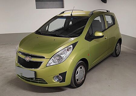 Chevrolet Spark 1.2 TÜV 06.27 Navi Sitzheizung