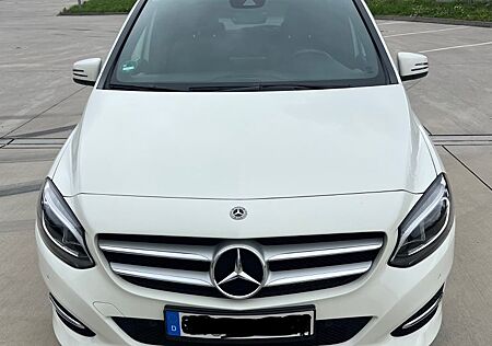 Mercedes-Benz B 200 Urban , AHK, Rückfahrkamera uvm.