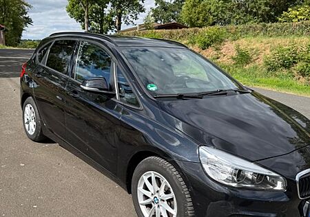 BMW 218d Aktive Tourer Sport Line Voll Rentner
