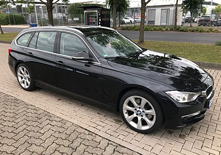 BMW 325d Touring -