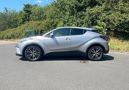 Toyota C-HR 1.8-l-VVTi Hybrid Team Deutschland Team...