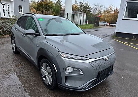 Hyundai Kona Premium Elektro 2WD