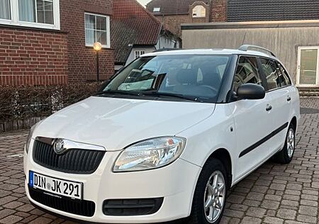 Skoda Fabia Combi 1.2l Classic Classic