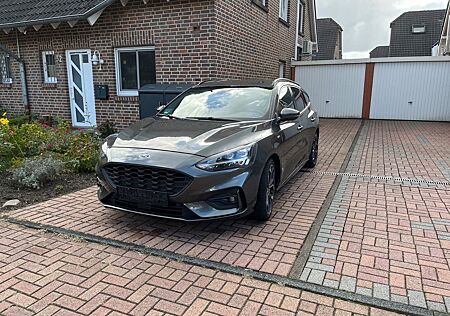 Ford Focus 1,0 EcoBoost 92kW ST-Line Turnier Auto...