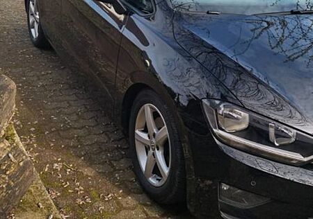 VW Golf Sportsvan Volkswagen 1.6 TDI Comfortline BlueMotio...